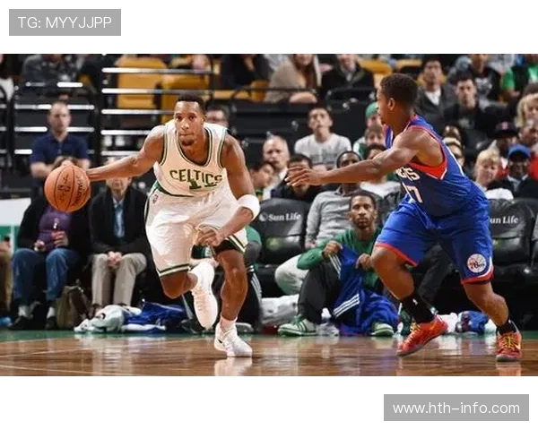 凯尔特人与76人历史交锋587场首次在杯赛舞台相遇展开激烈角逐